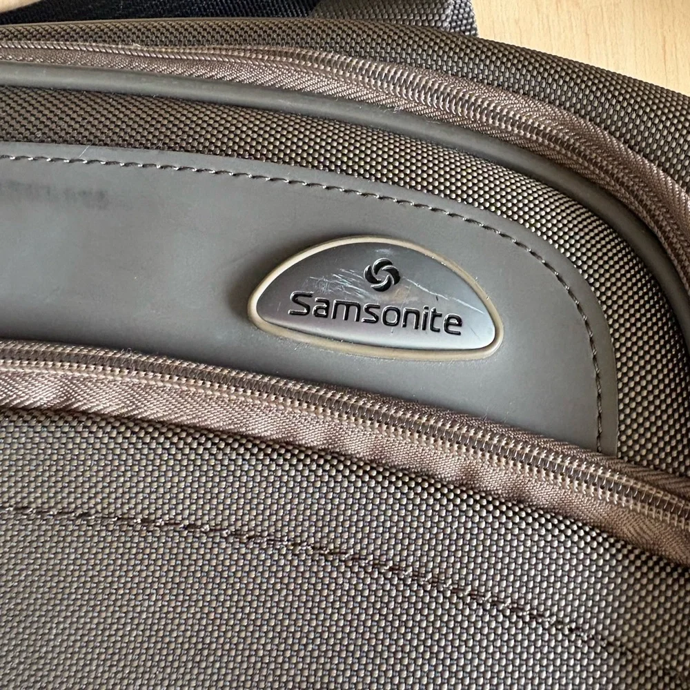 Samsonite khaki Men's Briefcase